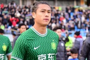  张玉宁：我觉得球迷发泄情绪可以理解，但肆意谩骂球员是不可取的