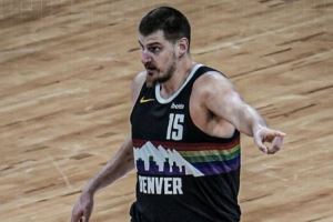  真·以一打五！约基奇独砍55分 快船首发5人共得54分