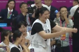  全运女篮U18组金牌赛-张子宇31分10板 山东U18全运女篮战胜江苏队