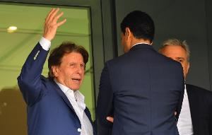  经纪人：关于莱万可能冬窗离队的所有传言完全错误，他未考虑离开