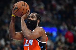  哈登36岁后连续两场砍至少35分5板5助 历史第四人&比肩詹杜库