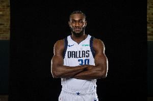  太惨！浓眉/加福德/莱夫利皆因伤缺阵 独行侠只能用落选秀打首发