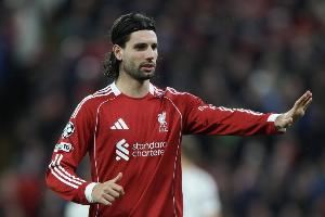  乔·科尔评选英超本赛季当前最佳阵容：索博斯洛伊成红军唯一人选